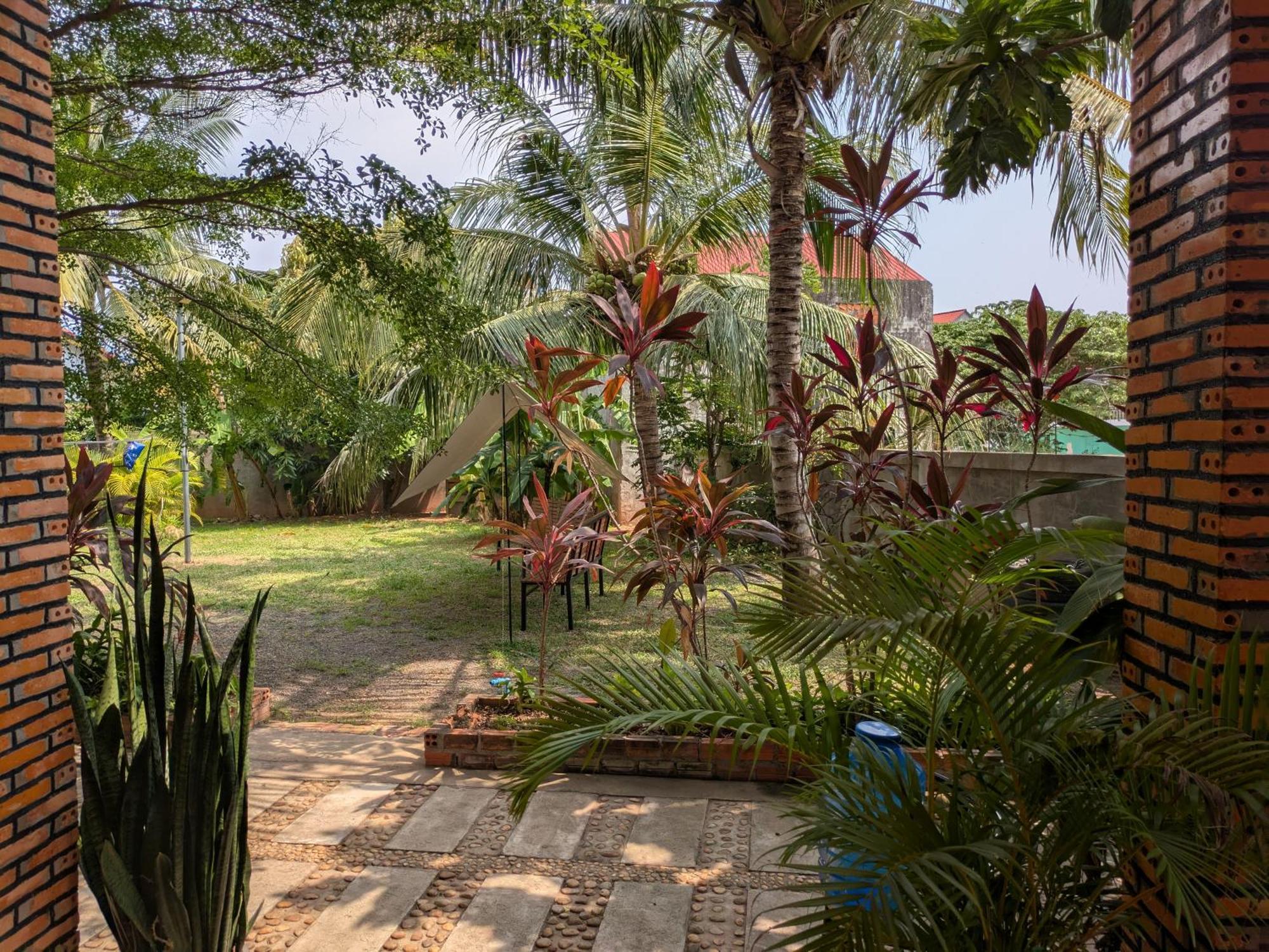 Coconut Lodge กำปอต ภายนอก รูปภาพ
